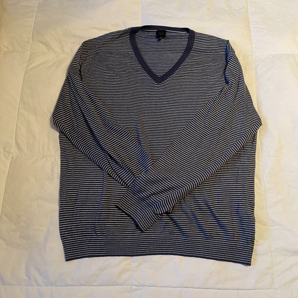 Saks Fifth Avenue Men's V-Neck Sweater - XL